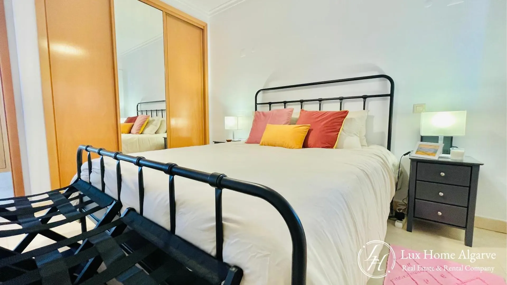 Santoril - Wonderful Sea View Rooftop - Pool Burgau 0*,