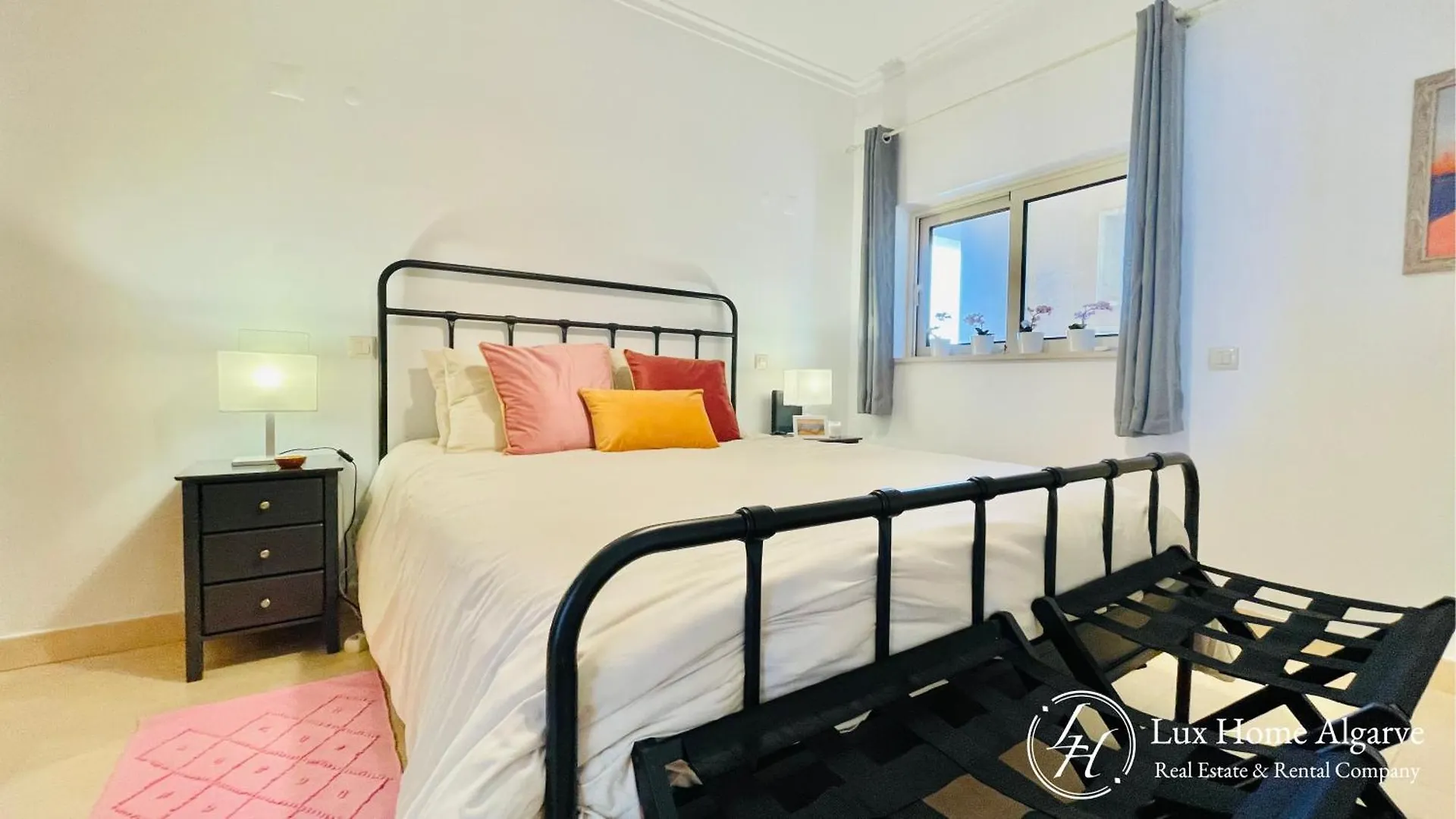 Santoril - Wonderful Sea View Rooftop - Pool Burgau Apartment